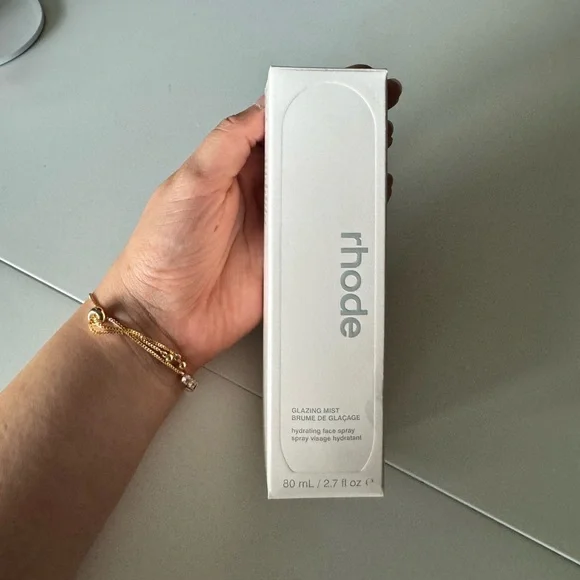 RHODE Glazing Mist - Picture 2 of 5